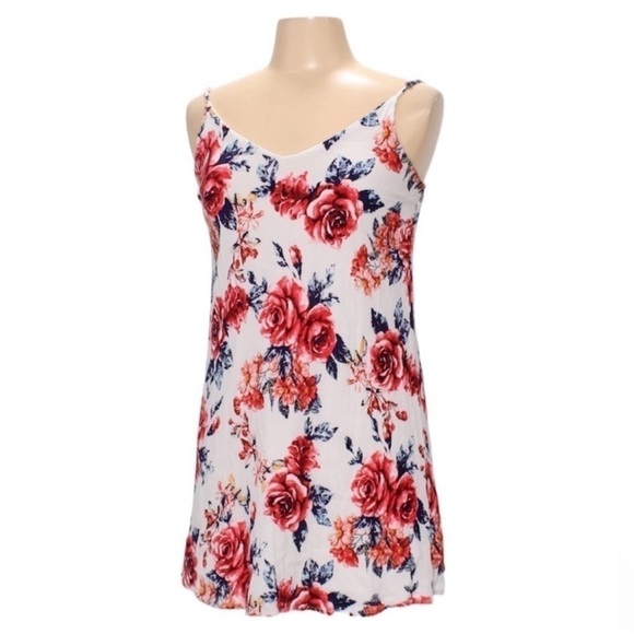 Nordstrom Size Medium Floral Summer Dress. - Picture 2 of 8
